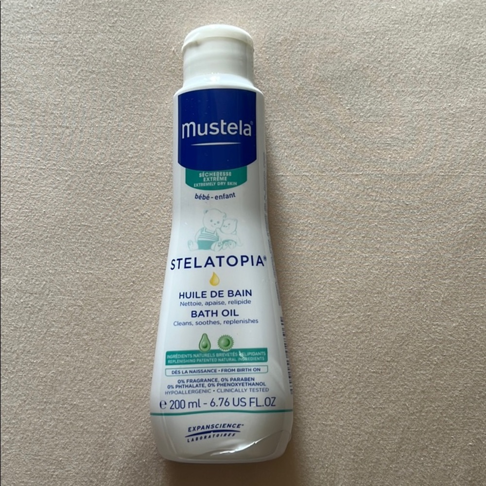 Mustela bath oil